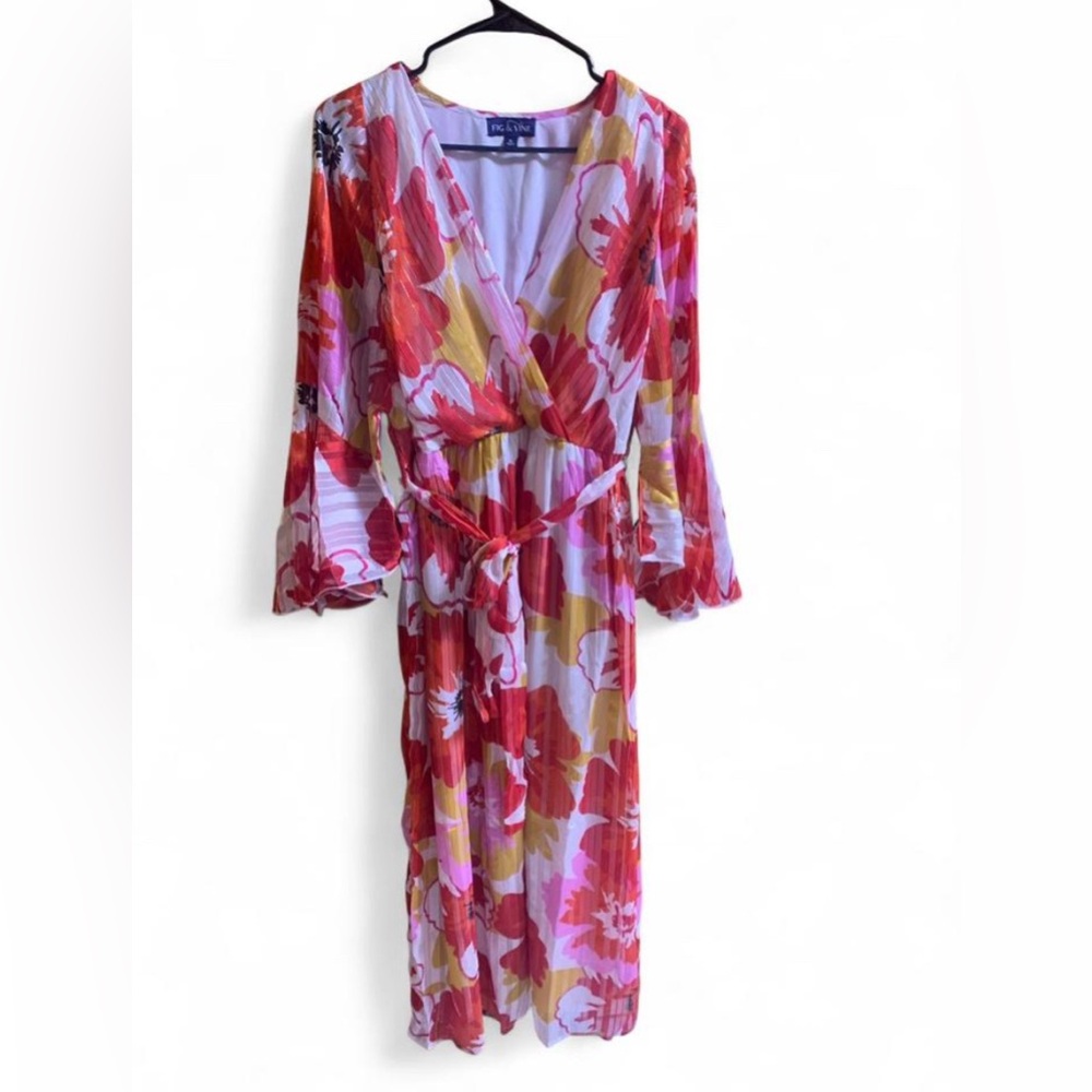 ✨ FIG & VINE Metallic Floral Plissé Maxi ✨ size XL